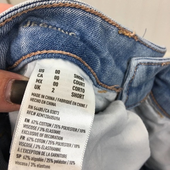 American Eagle Light Blue Wash - 00 Short - Picture 3 of 7